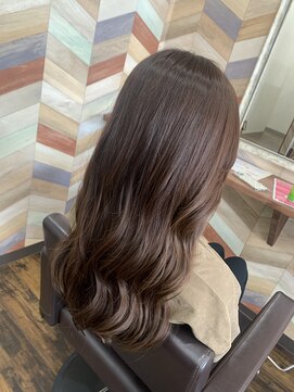 ココカラ(Kokokala) #髪質改善TOKIO #ナチュラルカラー　#カット　#巻き髪スタイル