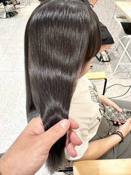 ゼストソエル(ZEST soell) 酸性ストレートでサラ艶髪に