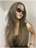 レイヤーカット韓国ヘアざくざくレイヤーオリーブアッシュ