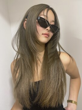 バベル 西宮(BABEL) レイヤーカット韓国ヘアざくざくレイヤーオリーブアッシュ