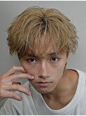 シースルーフェザーショート