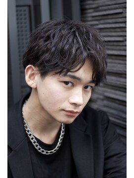 ヴェイン 渋谷(vain) ツイストスパイラル髪型束感渋谷メンズ