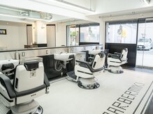 バーバーミキ(BARBER MIKI)