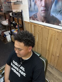 グッドラックバーバーハナレ 吉祥寺の写真/hiphop好き必見！特殊パーマスプリングドレッドで創る、感性豊かなヘアスタイル体験◎