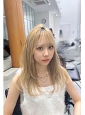 <オバマ>ケアブリーチでつくる抜きっぱなし透明感ブロンドカラー