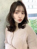 テテ(tete.)&nbsp;くびれセミロングレイヤー顔周りウルフ