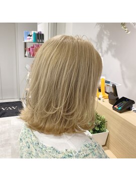 アヴァンス 京橋店(AVANCE) ミルキーベージュ×ケアブリーチ