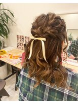ハーフアップ