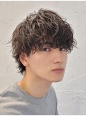 ツイストスパイラルパーマ刈り上げツーブロック前下りマッシュ
