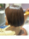 アンバーベージュ　ボブスタイル