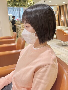 ネオリーブ クタ 町田店(Neolive kuta) 【Ｎｅｏｌｉｖｅｋｕｔａ町田店】切りっぱなしボブ