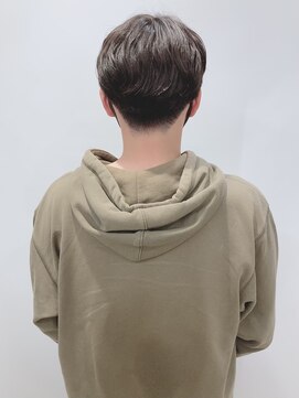 モリオフロムロンドン 松戸店(Morio from London) 【松戸 岩口】ゆる波巻きセンターパートハンサムショート