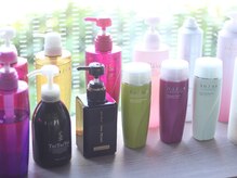 【シャンプーカウンセリング】選べるシャンプー30種類以上！お好みや気分に合わせて選択♪[池袋駅直結]