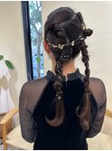 大人可愛いツインヘアセット編み込みおさげアレンジねじり編み