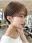 首が綺麗に見える丸みショート