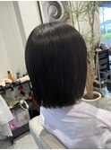 切りっぱなしボブ×縮毛矯正