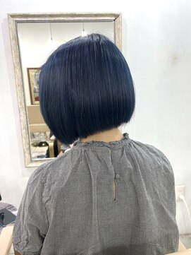 ナイン 麻布十番(NINE) ブルーグレーカラー