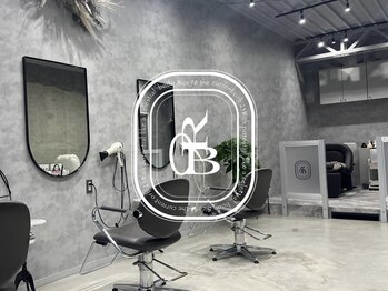 オーブ(Orb)の写真/女性スタイリスト3名のプライベートサロン。Orbでトータルビューティーが叶う！eyelashメニューもご用意◎