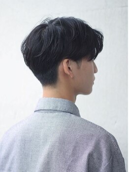 ヘアースタンダード(HAIR STANDARD)の写真/計算されたデザイン力でオンオフどちらもキマるメンズスタイルを！あなただけのスタイルを体感ください◎
