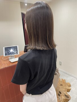 プフ 伏見(puf) [puf 伏見/丸の内/栄/名古屋]柔らかオリーブグレージュ★鳥山