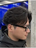 フェザーパーマ毛流れヘアセンターパートフェザーショート原宿