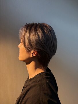 グランジーナドゥヘア(Gran Jiina de hair.) センターパート