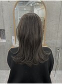カーキグレー外ハネセミロング