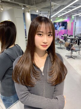 ユーフォリア 渋谷グランデ(Euphoria SHIBUYA GRANDE) ココアブラウン Aujuaトリートメント レイヤーカット