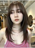 顔周りレイヤーカットくびれヘアミルクティーベージュカラー