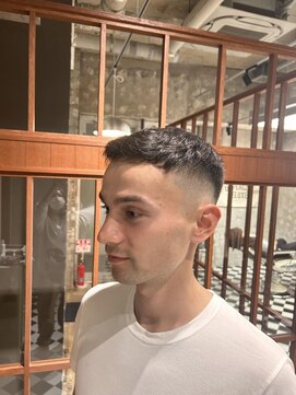 フランクス バーバー ウエストトウキョウ 吉祥寺店(FRANK’S BARBER WEST TOKYO) フェードY