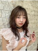 ハイライトカラーミルクティーベージュレイヤーカット