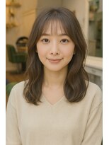 シュシュ(Chou Chou)&nbsp;「大人ウェーブ × クセ活かすミディアムスタイル」