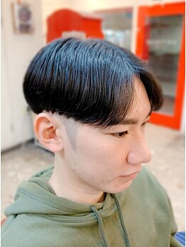 アンティーク フォーメン(ANTIQUE for men)の写真/【駅徒歩４分/駐車場あり】日々の疲れが癒される極上のヘッドスパ。頭皮の汚れを落として健康的な髪に♪