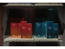 ロッカ 銀座中央通り店(LOCCA)の雰囲気（Aujua取扱サロン。その他こだわりの商材取り扱っております）