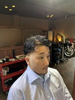 カットスペース キャロル(CUT SPACE CAROL) ツーブロフェード