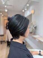 ナリッシュ(nourish)&nbsp;首元すっきり大人の丸みショート