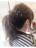 ヘアーデザイン ヴィフ(HAIR DESIGN vif) お客様スタイル☆ポニーテールアレンジ