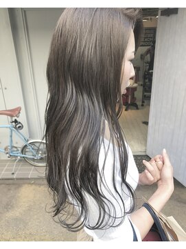 ブレス(Bless) ハイライト×グレー