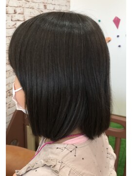 レストタイムマムヘアー(Rest Time Mom hair) キッズカット 切りっぱなしボブ