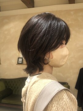 ビュートリアム265(BEAUTRIUM 265) ナチュラルウルフ/顔周りカット/小顔/グレージュ/ショートウルフ