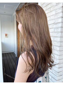 バルヘアーワン 今宿店(Bal hair 1) やわらかカーキベージュ