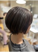 ショートボブ