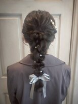アロマ ヘアー ルーム 新宿3号店(AROMA hair room)&nbsp;編みおろし/パールアレンジ/リボンポニー/華やかまとめ髪/セット