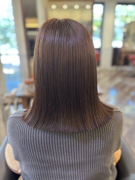 ヴァンファミリー アピタ福井飯塚店(Vanfamily) 切りっぱなしミディアム