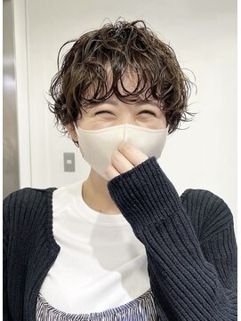 ナループロアボタン(Nalu pu loa BOTAN) ショートヘア/ハンサムショート/ショートパーマ