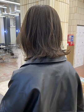 パークレーン アイス イヴェン(park lane ICI yeven) ブリーチなしダブルカラーレイヤーカットボブ白髪染め縮毛矯正栄