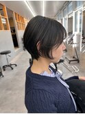 大人かわいいクールショートイメチェンくびれショートボブ