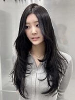 ロムーク 表参道(LOMKH)&nbsp;ミディアムレイヤーロングレイヤーカット顔周りオリーブベージュ