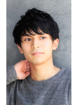 ノイセル(Noisyle) スーツスタイルに合うマッシュ無造作ショートビジカジネープレス