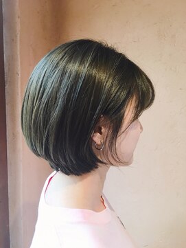 アーシュ(h[a:∫]) マッシュショート ・ ナチュラル・ショートボブ